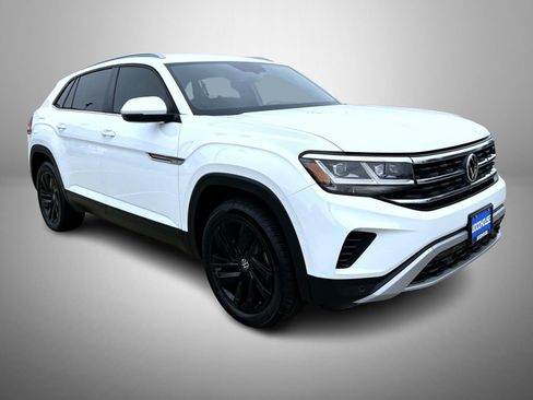 Used 2022 Volkswagen Atlas Cross Sport SE AWD/4WD image 3