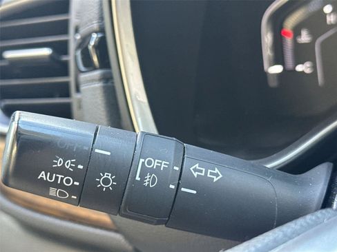 Used 2018 Honda CR-V EX image 24