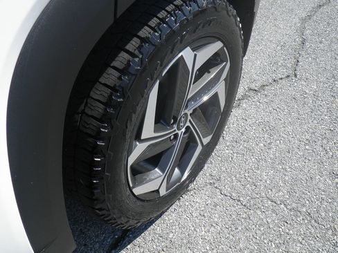 Used 2024 Hyundai Tucson SEL w/ Convenience Package image 12