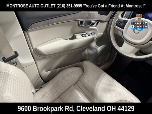 Used 2023 Volvo XC90 B6 Ultimate w/ Protection Package Premier AWD/4WD image 36