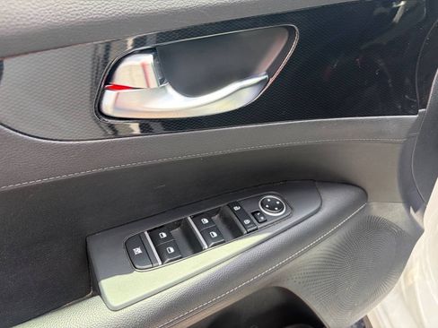 Used 2022 Kia Forte GT-Line w/ GT-Line Technology Package FWD image 11