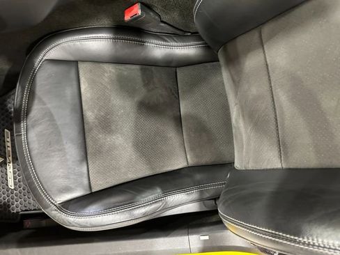 Used 2014 Chevrolet Corvette CONV 3LT, Z51, FE4, J6E, NPP, w/ 3LT Preferred Equipment Group image 19