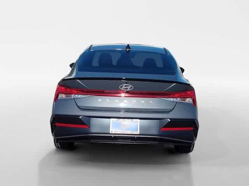 New 2026 Hyundai Elantra SEL Sport Premium image 5