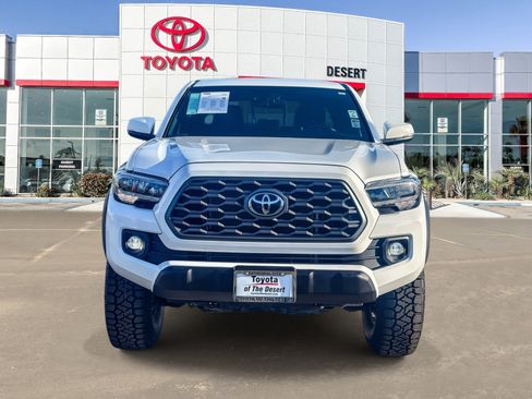 Used 2023 Toyota Tacoma TRD Off-Road w/ Black Out Package (TMS) image 2