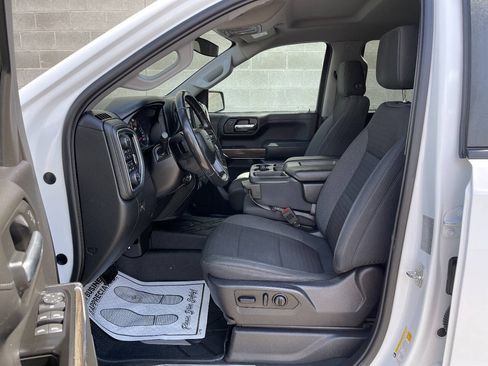 Used 2019 Chevrolet Silverado 1500 RST w/ True North Edition AWD/4WD image 10
