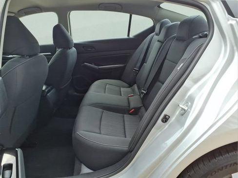 Used 2023 Nissan Altima 2.5 SV AWD/4WD image 22