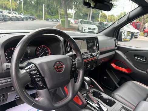 Used 2025 Nissan Frontier PRO-4X w/ Pro Premium Package AWD/4WD image 25