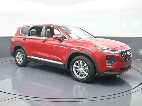 Used 2019 Hyundai Santa Fe SE image 8