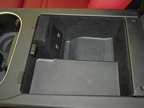 Certified 2021 Porsche Cayenne GTS AWD/4WD image 36