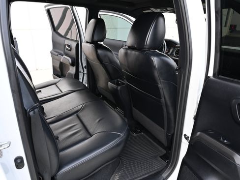 Used 2019 Toyota Tacoma TRD Pro image 17