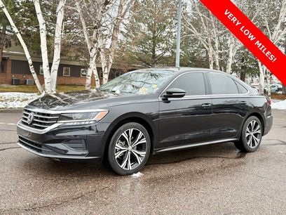 Used 2021 Volkswagen Passat 2.0T SE