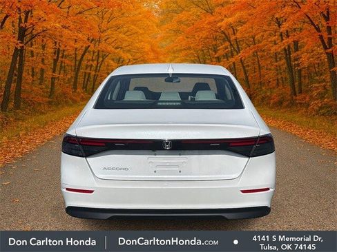 Certified 2025 Honda Accord LX image 5