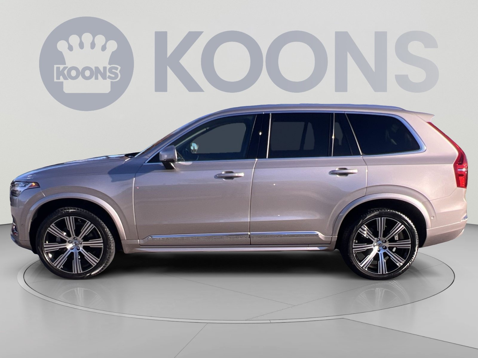 Certified 2024 Volvo XC90 B6 Plus w/ Protection Package Premier AWD/4WD image 2
