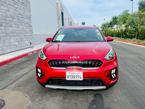 Used 2022 Kia Niro LX FWD image 6