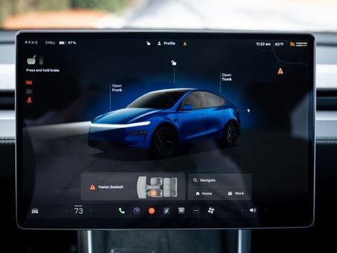 Used 2026 Tesla Model Y Long Range image 31