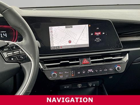 Used 2023 Kia Niro FWD image 9
