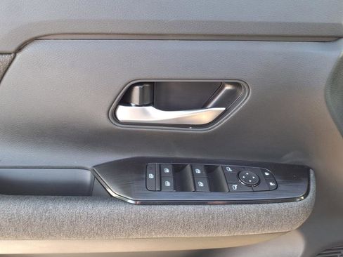 New 2026 Nissan Kicks SV w/ Cold Weather Package image 12