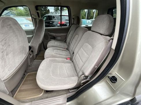 Used 2002 Ford Explorer XLT AWD/4WD image 14