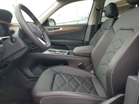 New 2026 Volkswagen Atlas SE FWD image 15