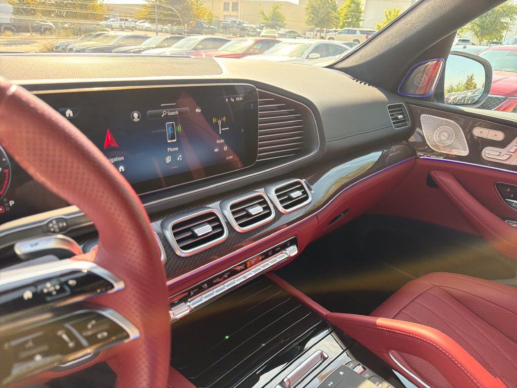 Used 2026 Mercedes-Benz GLS 63 AMG 4MATIC image 25