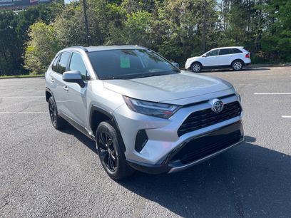 Used 2024 Toyota RAV4 SE