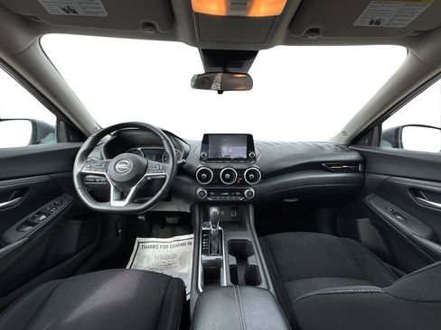Used 2020 Nissan Sentra SV w/ Trunk Package image 17