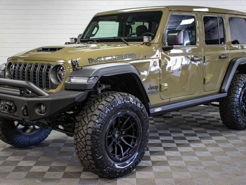 Used 2026 Jeep Wrangler Unlimited Rubicon 392 w/ Quick Order Package 27X Moab AWD/4WD image 7