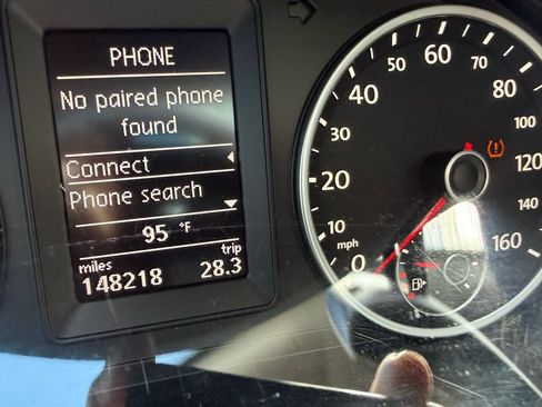 Used 2012 Volkswagen Tiguan SEL AWD/4WD image 15