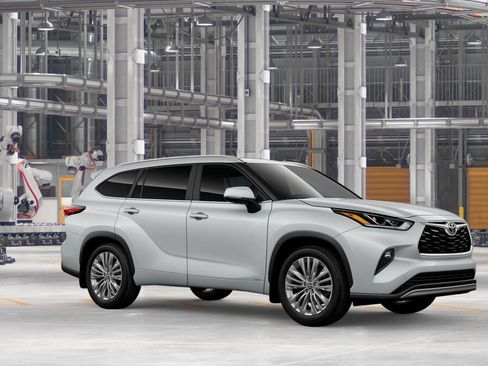 New 2026 Toyota Highlander Platinum AWD/4WD image 14