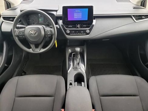 Used 2024 Toyota Corolla LE FWD image 13