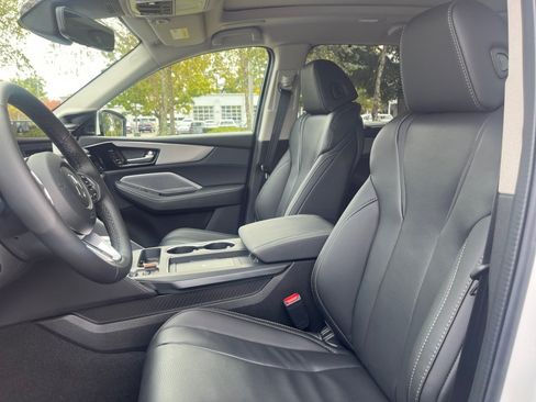Certified 2026 Acura MDX FWD w/ Technology Package image 30