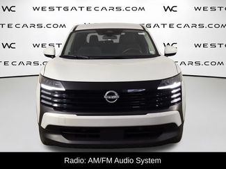 Used 2025 Nissan Kicks SV FWD video 2