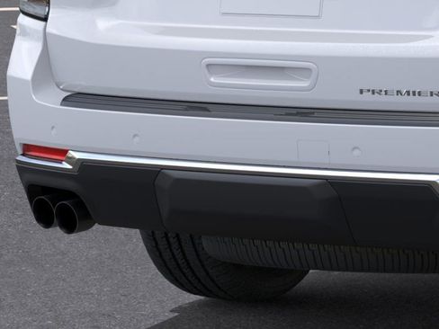 New 2026 Chevrolet Suburban Premier AWD/4WD image 15
