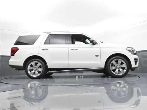 Used 2023 Ford Expedition King Ranch image 29