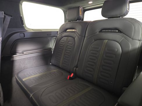 Used 2024 Rivian R1S Adventure AWD/4WD image 22