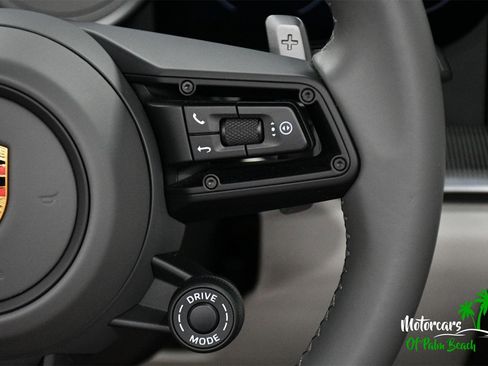 Used 2022 Porsche 911 Turbo S image 34