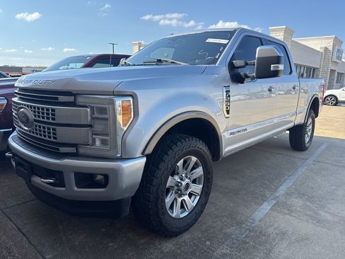 Used 2017 Ford F250 Platinum w/ Platinum Ultimate Package image 1