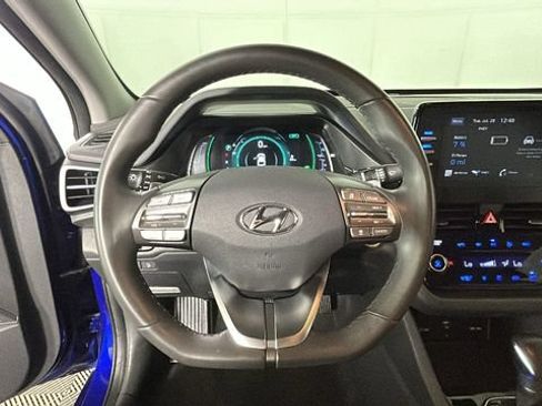 Used 2022 Hyundai Ioniq SEL FWD image 14