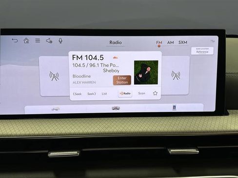 Used 2025 Genesis GV80 2.5T Prestige image 19