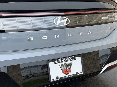 Used 2025 Hyundai Sonata SEL AWD/4WD image 32
