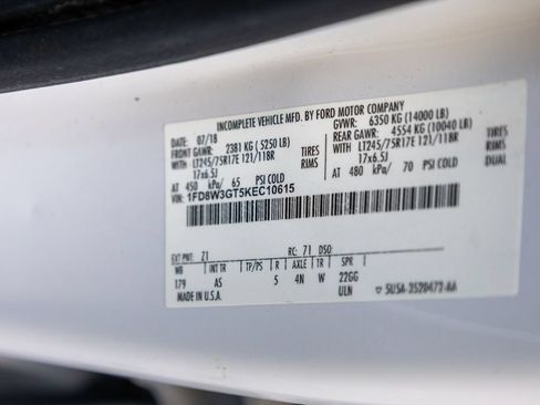 Used 2019 Ford F350 XL w/ Power Equipment Group RWD image 32