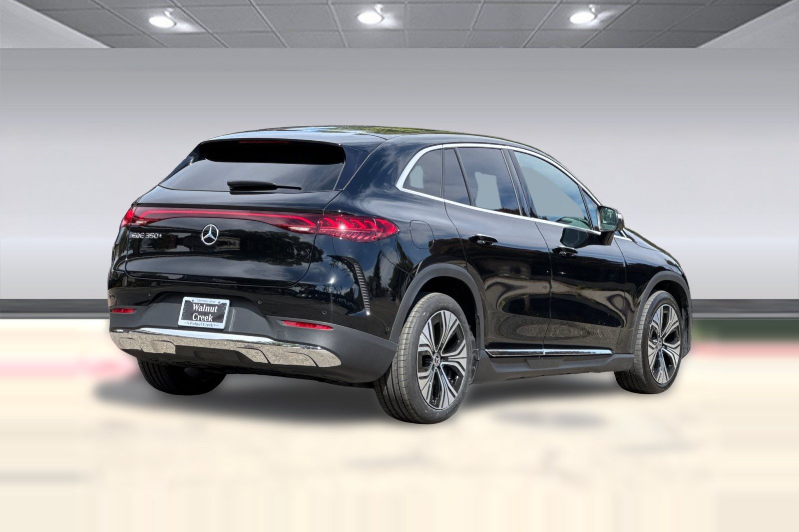 Used 2024 Mercedes-Benz EQE 350+ SUV image 9