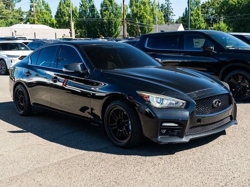 Used 2017 INFINITI Q50 Sport RWD image 1