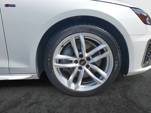 Used 2023 Audi A4 2.0T Premium Plus w/ Premium Plus Package AWD/4WD image 6