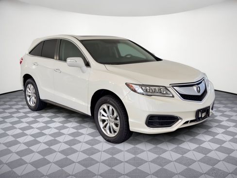 Used 2017 Acura RDX AWD image 7