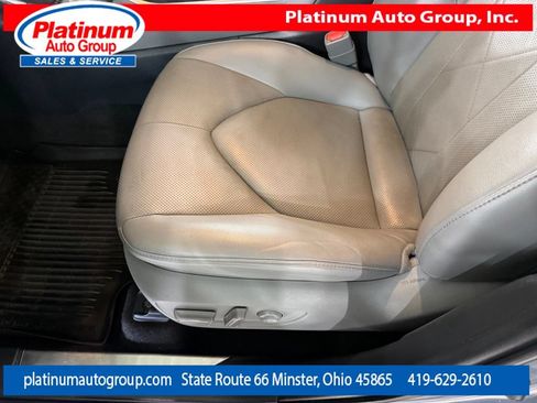 Used 2023 Toyota Highlander Platinum AWD/4WD image 12