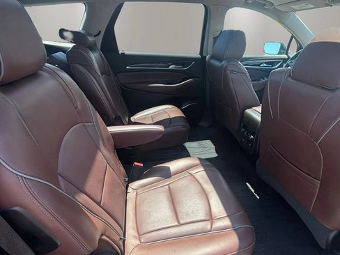 Used 2018 Buick Enclave Avenir w/ Avenir Technology Package AWD/4WD image 25