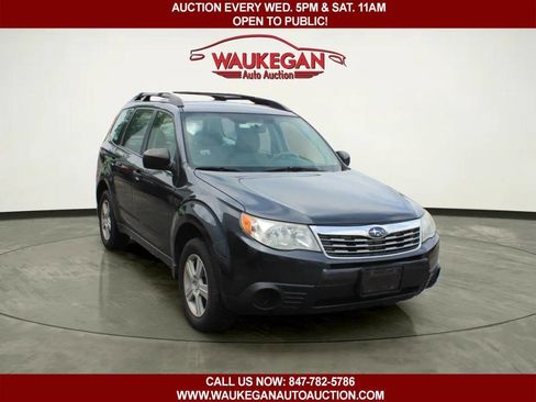 Used 2010 Subaru Forester 2.5X AWD/4WD image 3