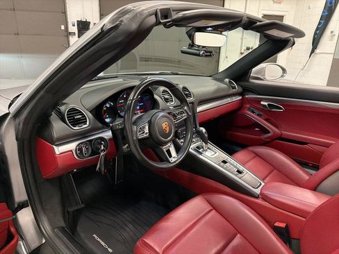 Used 2018 Porsche 718 Boxster GTS RWD image 16