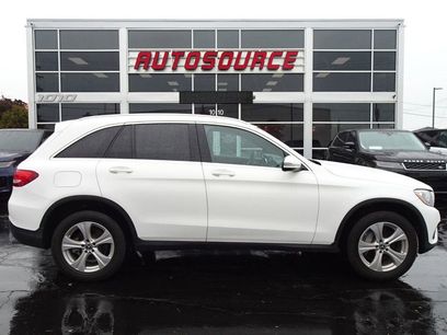 Used 2018 Mercedes-Benz GLC 300 4MATIC w/ Premium Package
